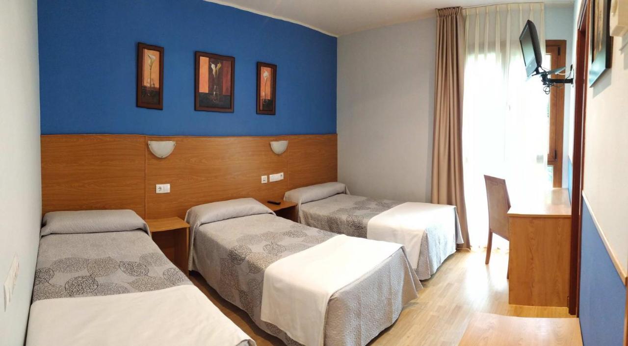 Hotel Santa Cristina Пола де Лена Екстериор снимка